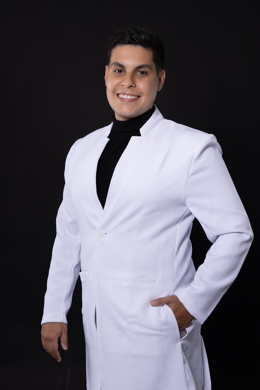 Dr. Paulo Bahia - Neurocirurgião em Teixeira de Freitas, Bahia